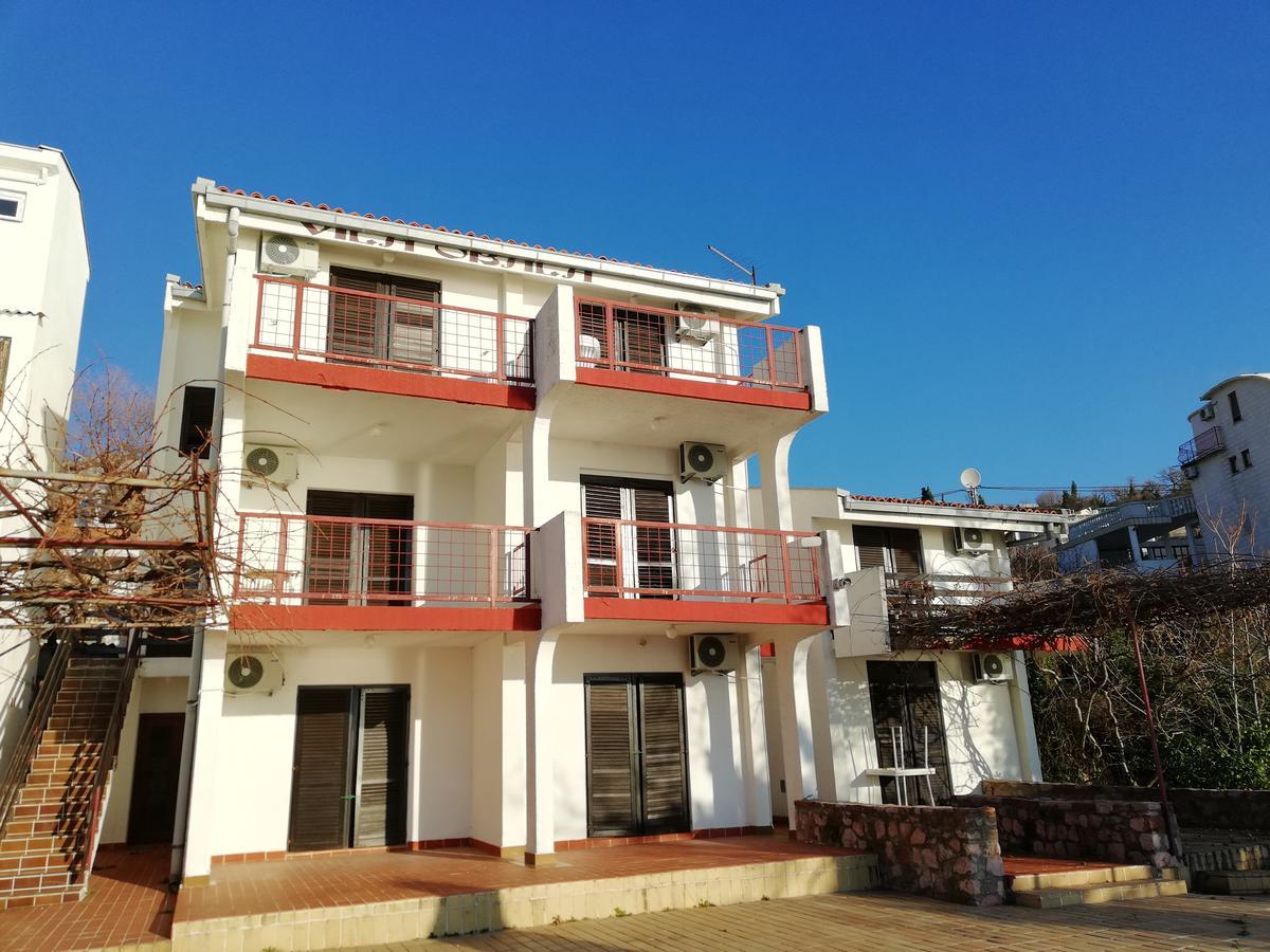 Guesthouse Obala Sutomore Exterior photo